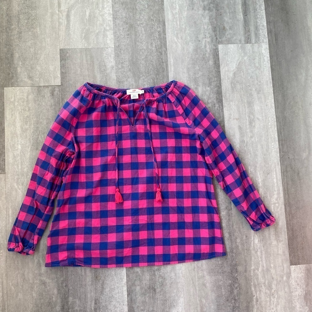 Medium  VIneyard Vines EUC buffalo check top cotton size medium